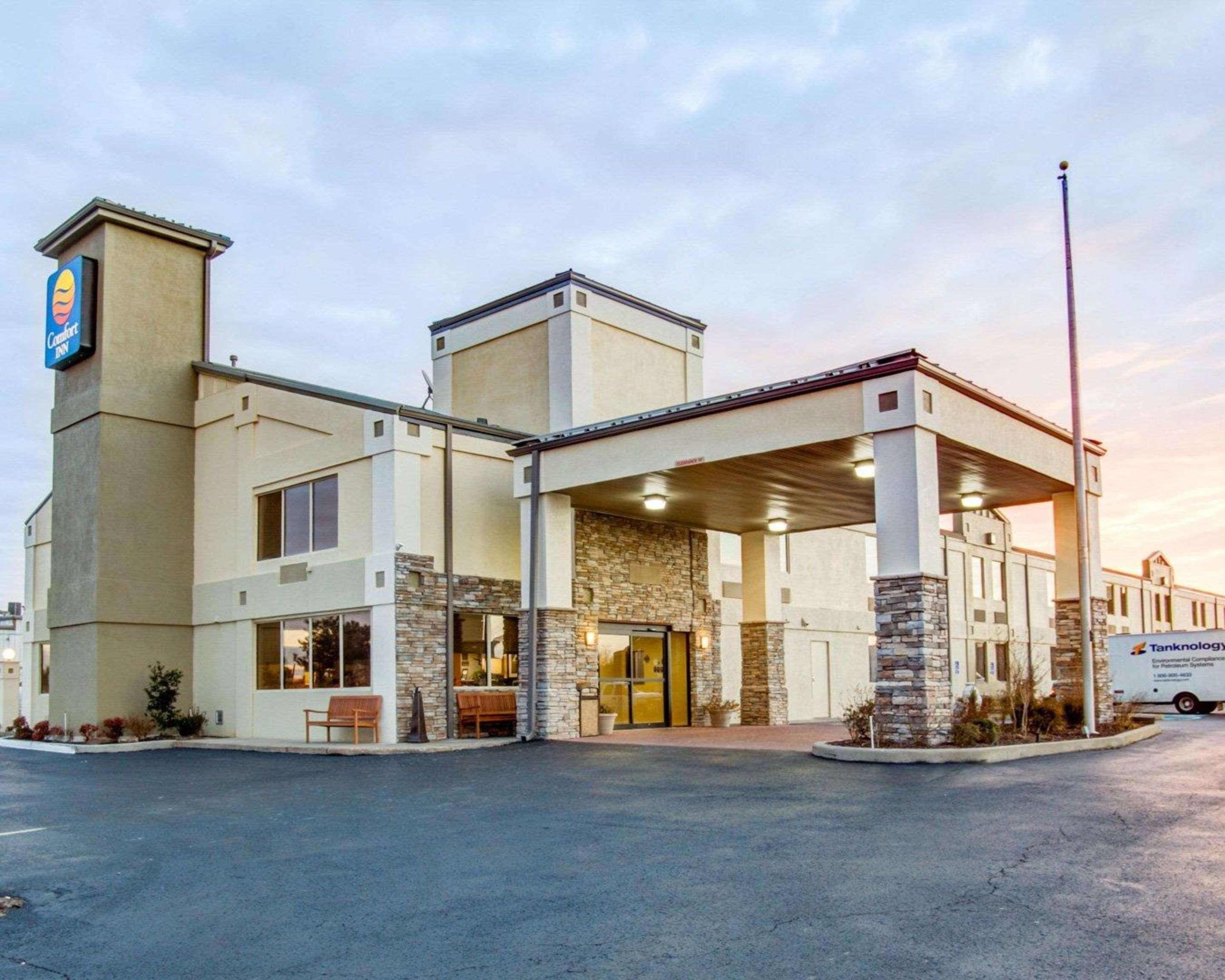 Hotel Muskogee Buitenkant foto